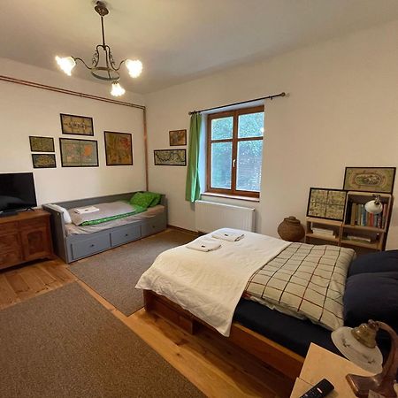 Rustic Cottage & Garden Retreat On Buda Hilltop ブダペスト エクステリア 写真