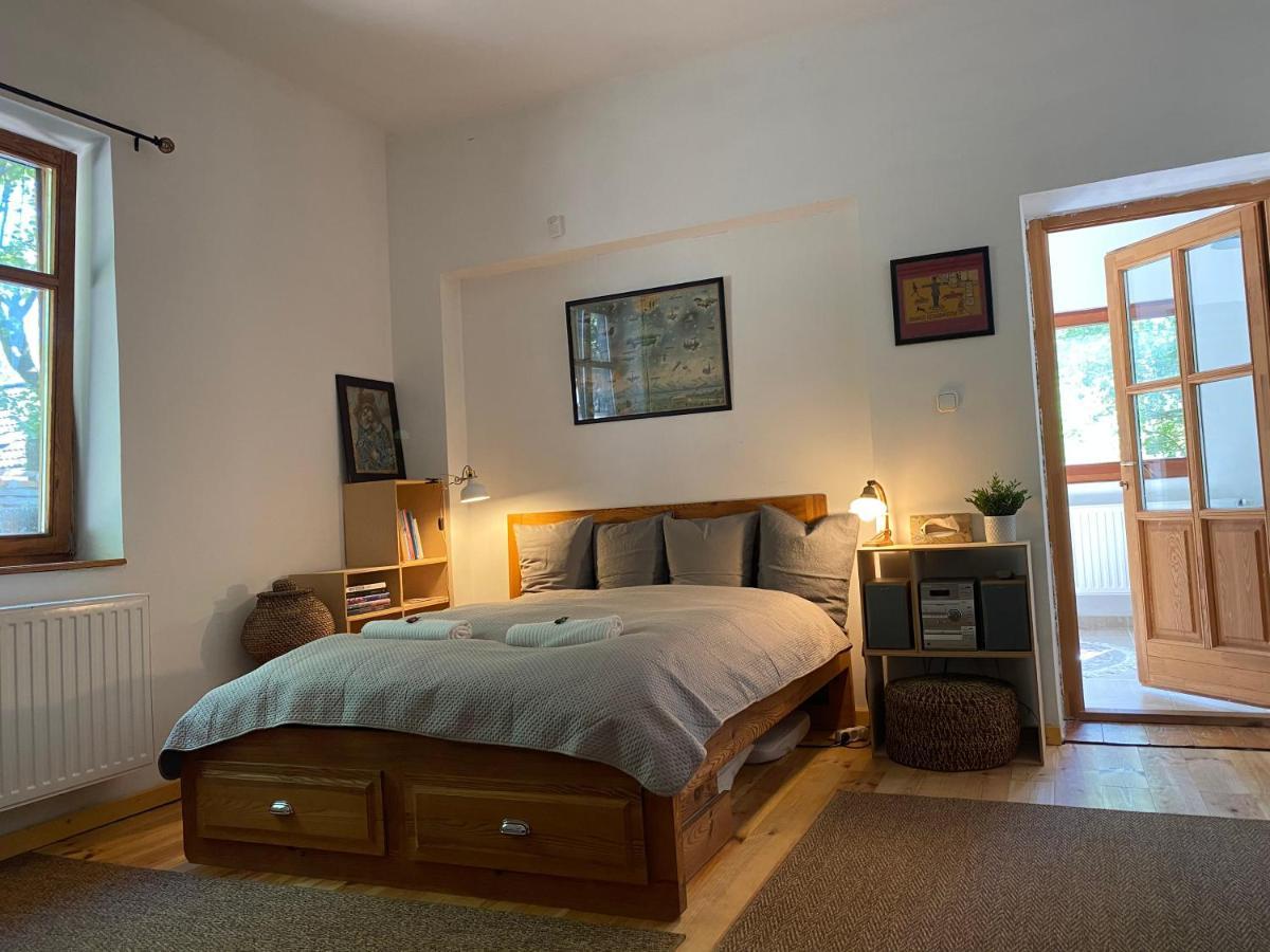 Rustic Cottage & Garden Retreat On Buda Hilltop ブダペスト エクステリア 写真